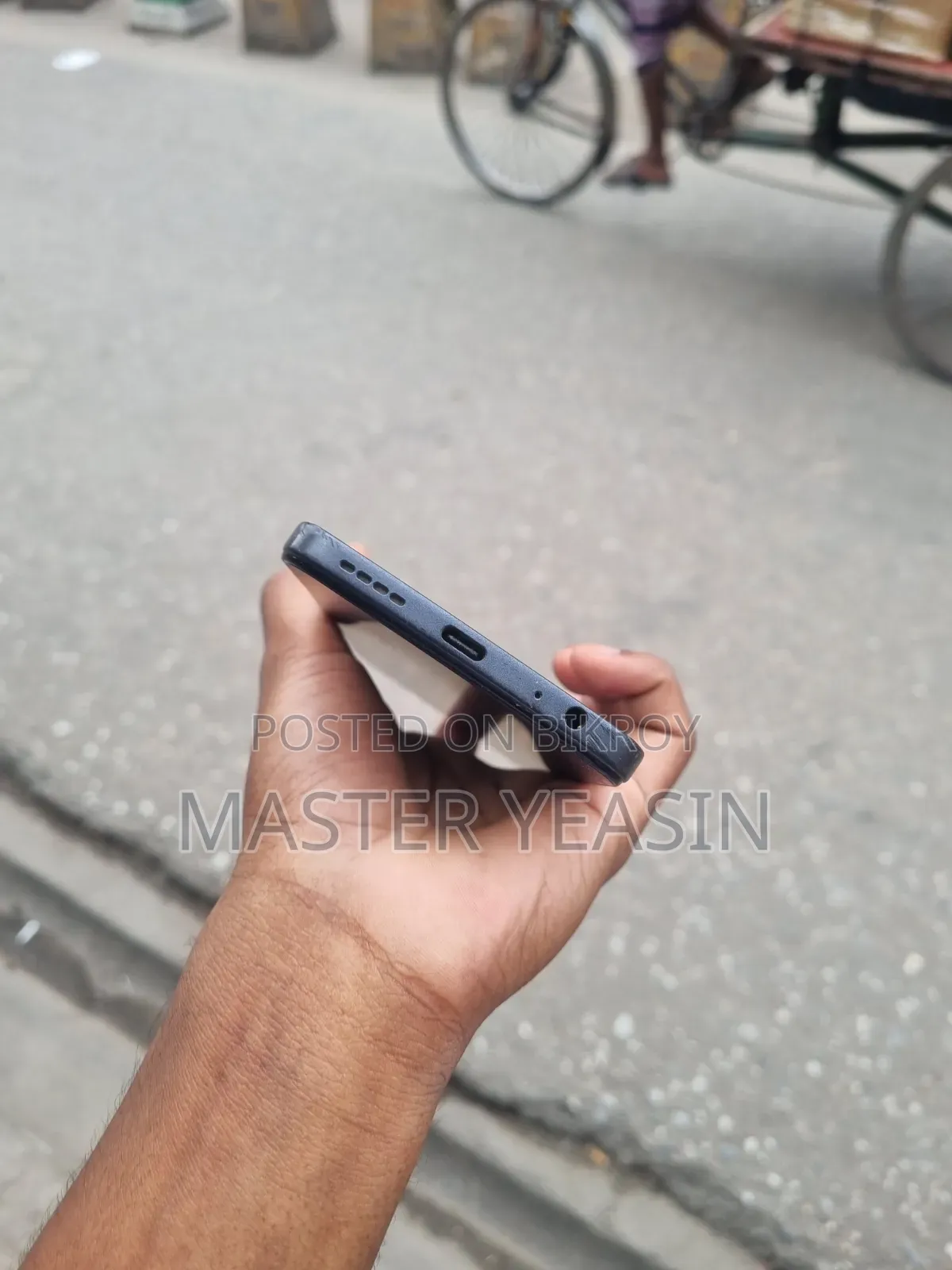 ইনফিনিক্স হট ৬০আই ২৫৬ জিবি ব্ল্যাক