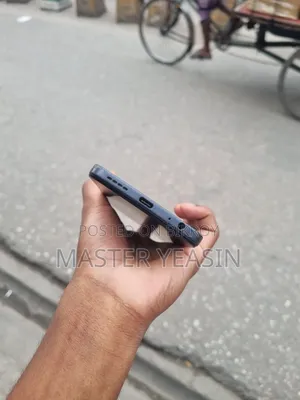 ইনফিনিক্স হট ৬০আই ২৫৬ জিবি ব্ল্যাক