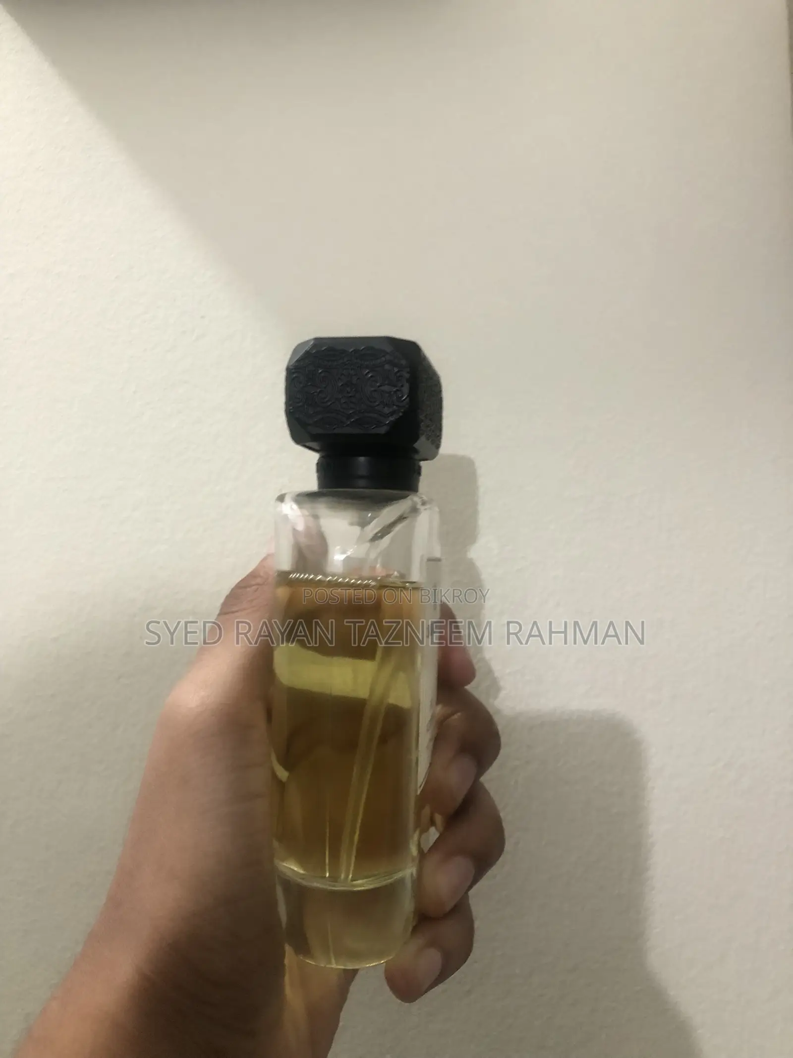 সুইস অ্যারাবিয়ান “আইরিস অ্যান্ড বেরি” (ইডিপি)