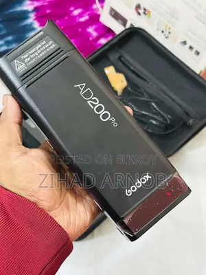 Godox Ad200 Pro Flash