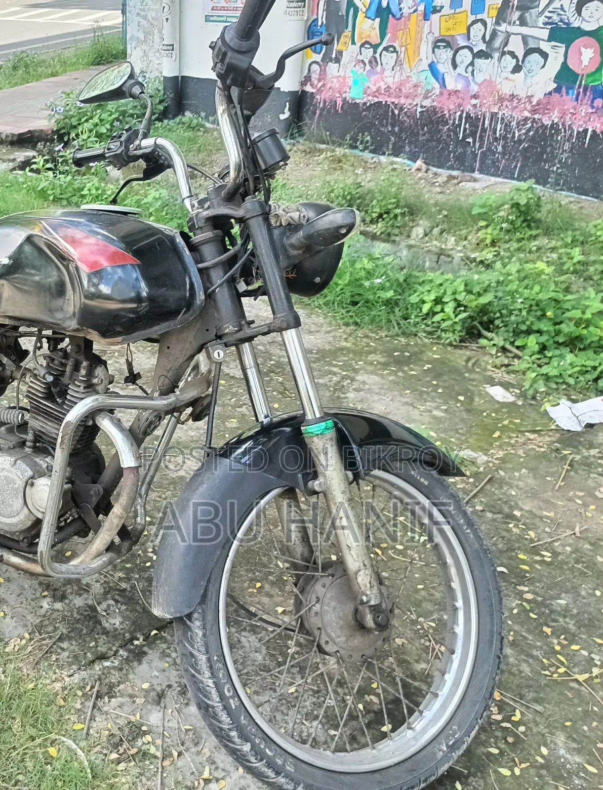 বাজাজ বক্সার ২০০২ কালো