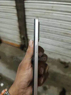 Oppo F21 Pro ১২৮ জিবি অরেঞ্জ