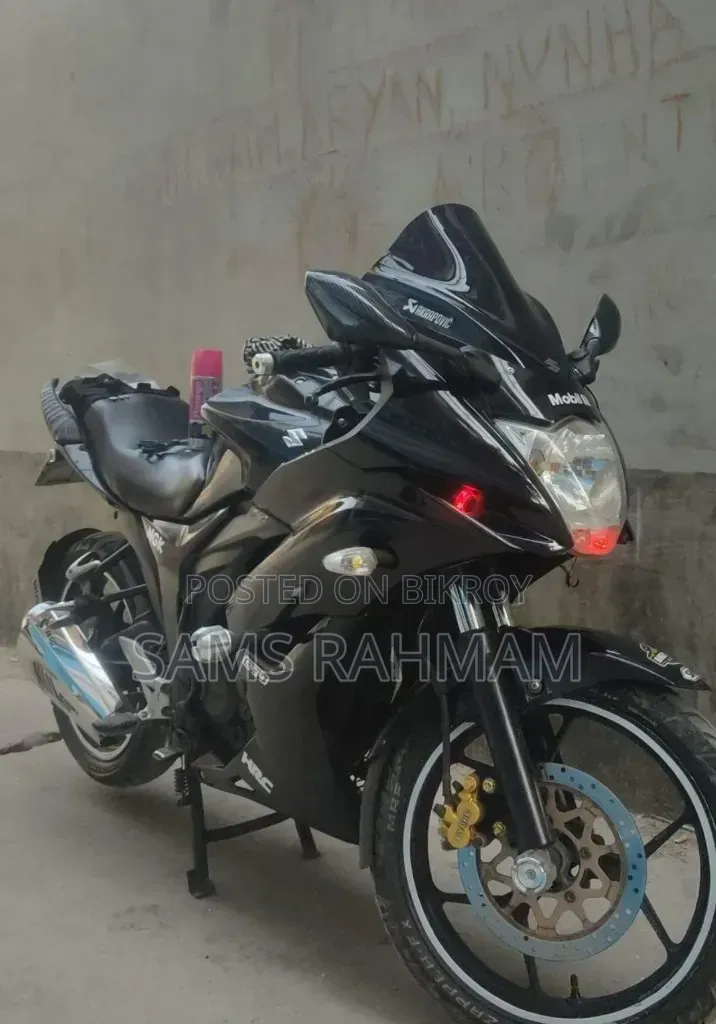 Suzuki Gixxer Monotone 2019 Black