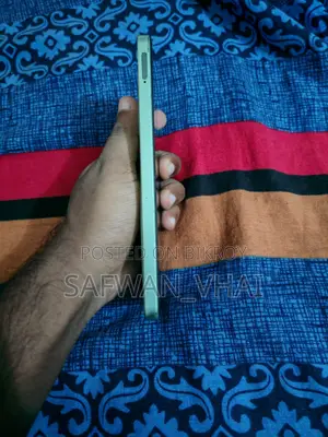 New Realme C67 128 GB Green