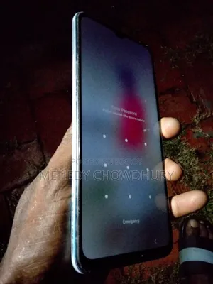 Vivo Y15 64 GB