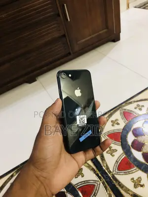 Apple iPhone 8 64 GB Black