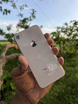 Apple iPhone 8 64 GB Gold