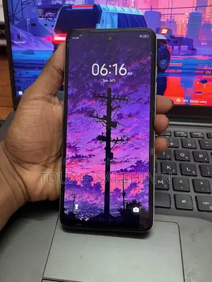 Tecno Spark 20C 128 GB White