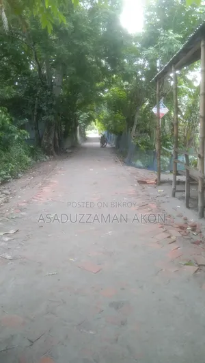 Private and completely encumbrance-free land for sale
