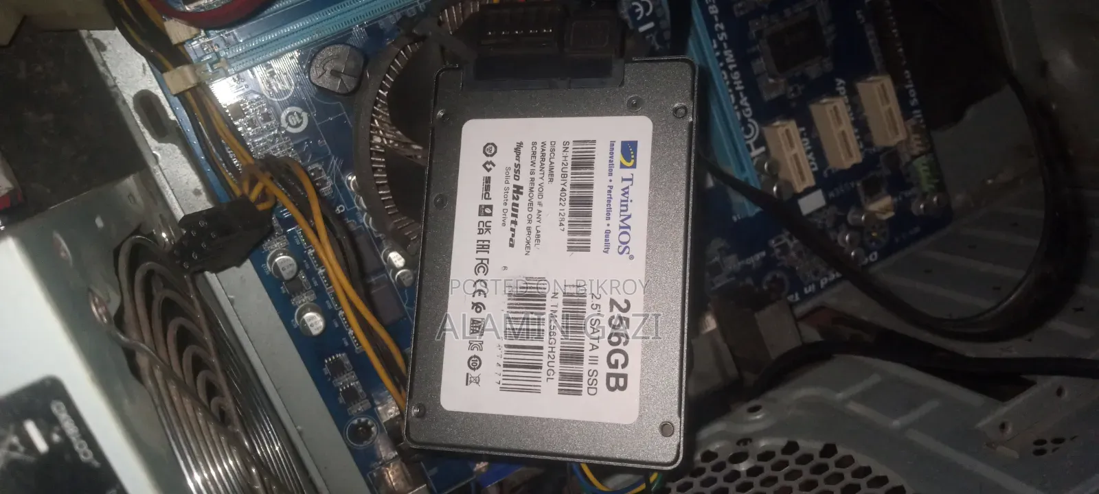 256GB SSD Twin Most 1 Month Warranty