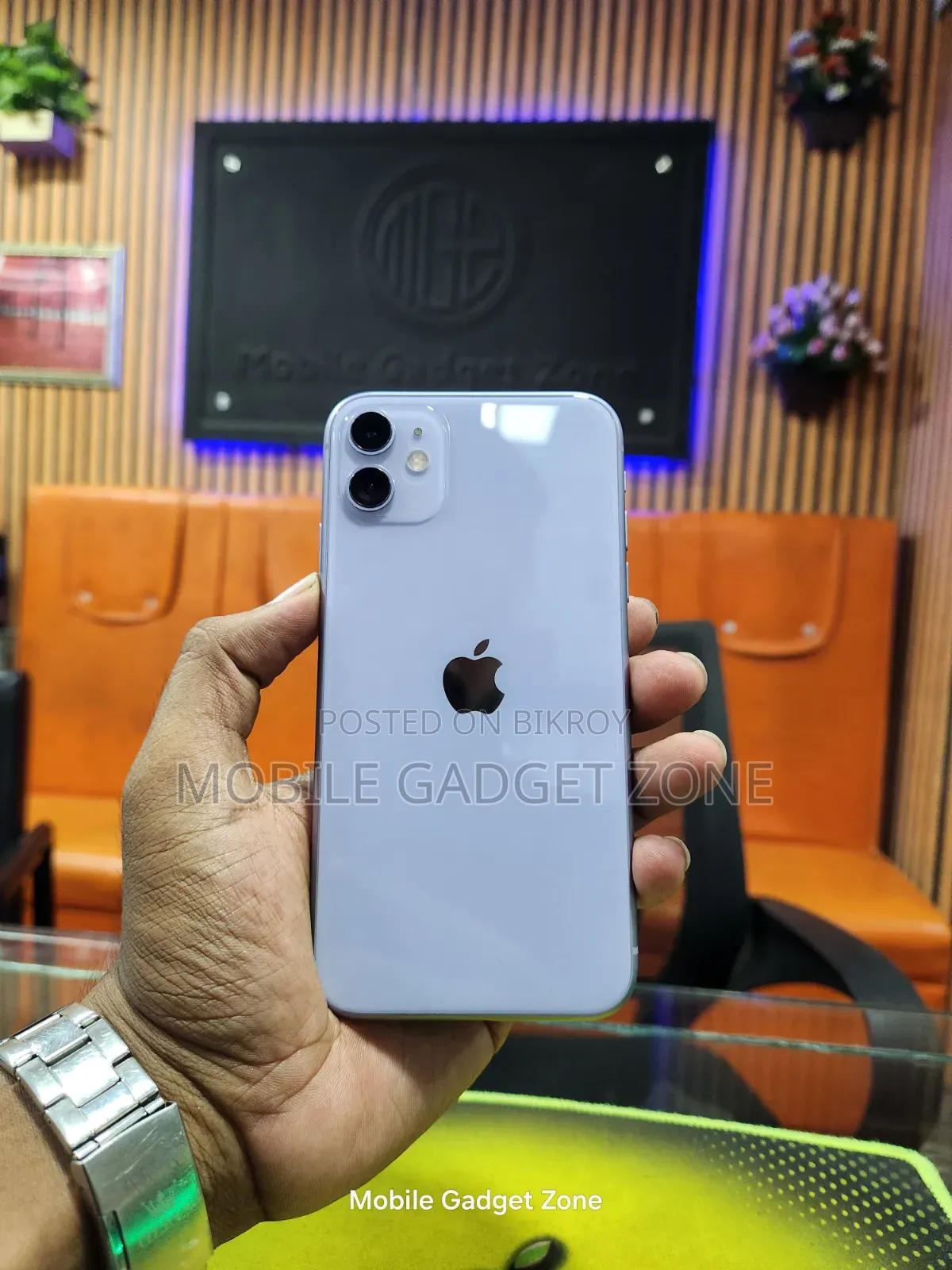 Apple iPhone 11 128 GB White