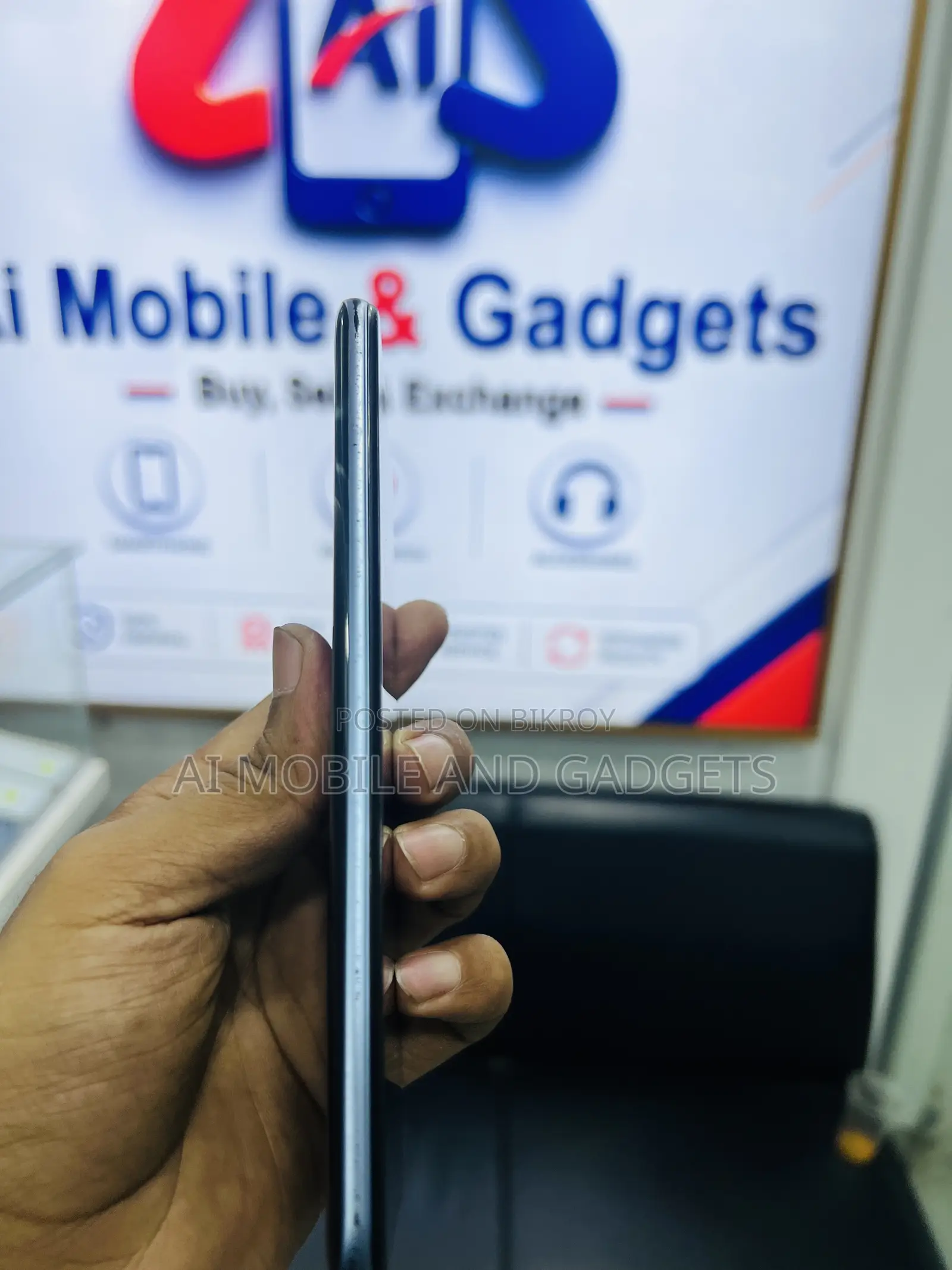 Vivo Y51a 128 GB Blue