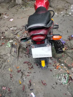Bajaj Platina 100 2018 Red