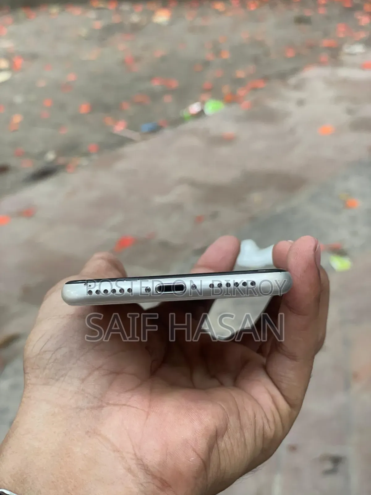 Apple iPhone SE (2022) 64 GB White