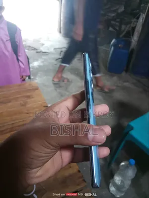 Vivo V27 128 GB