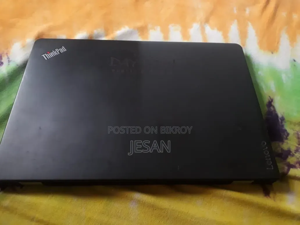 Laptop Lenovo ThinkPad T570 8GB Intel SSD 128GB