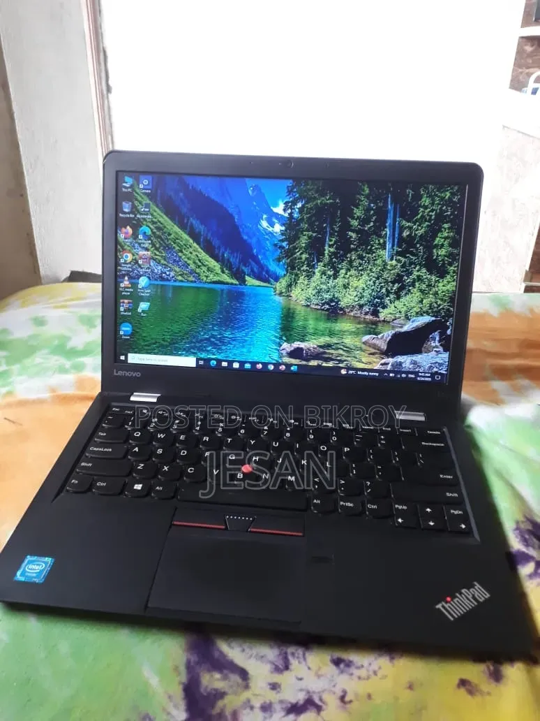 Laptop Lenovo ThinkPad T570 8GB Intel SSD 128GB
