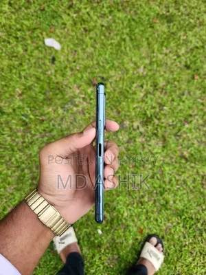 সনি এক্সপেরিয়া ৫ ১২৮ জিবি নীল