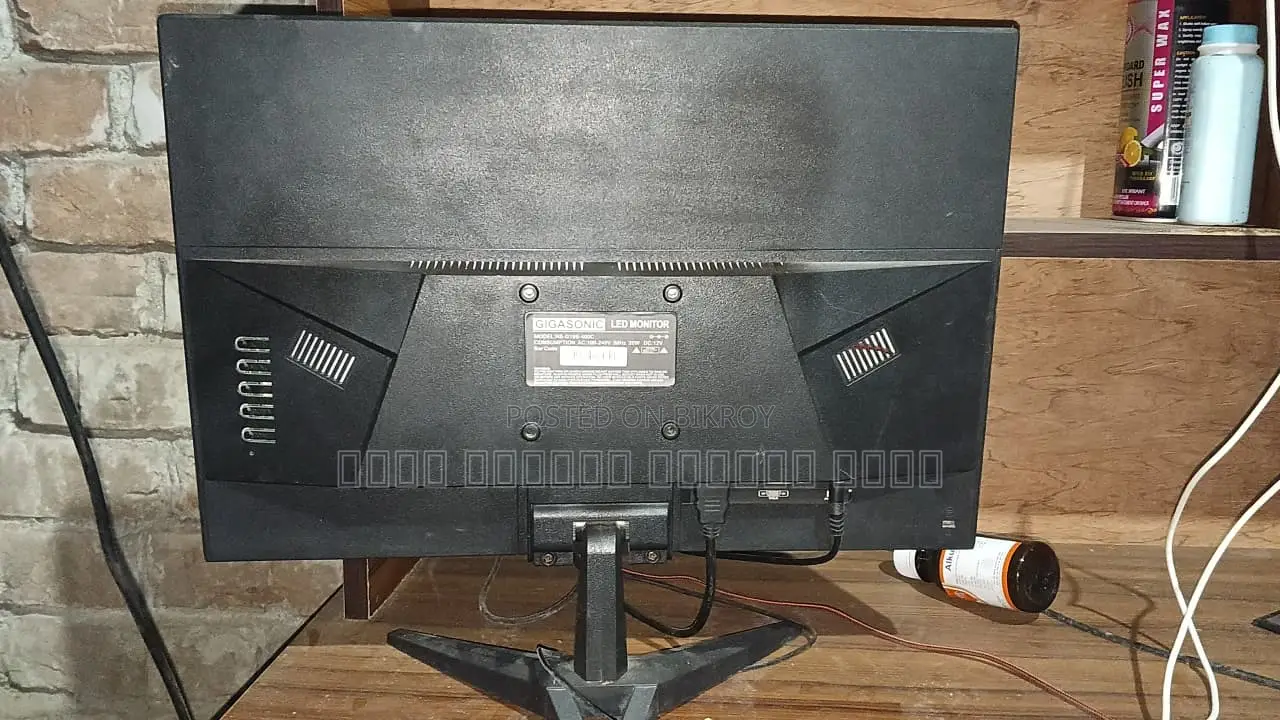 Desktop Computer 8GB Intel Core I5 SSD 128GB