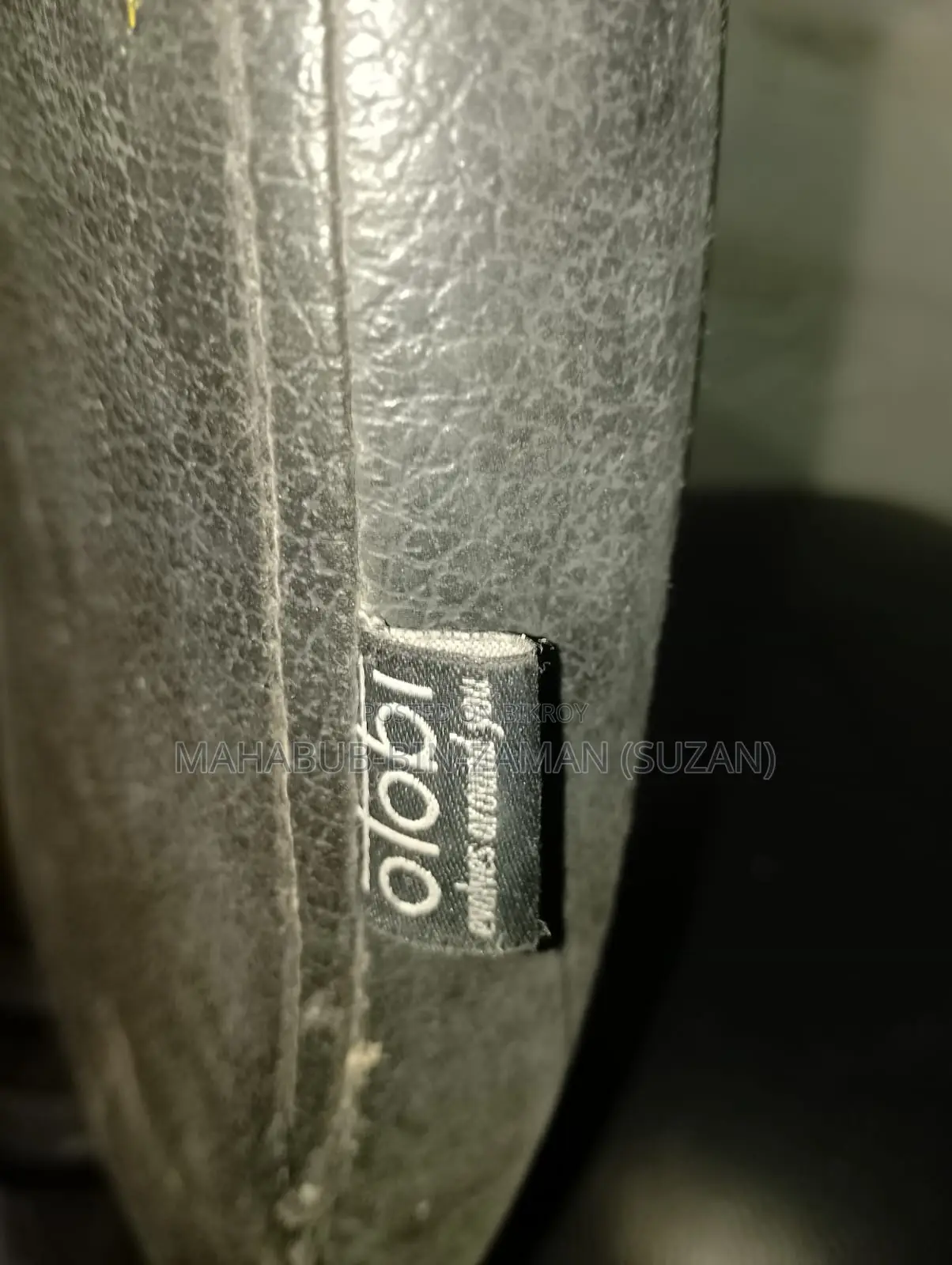 Otobi Revolving Chair