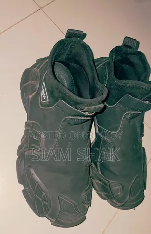Men's Shoes