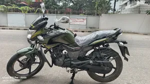 Hero Hunk 2019 Green