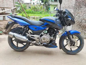 বাজাজ পালসার ১৫০ ২০১৪ ব্লু