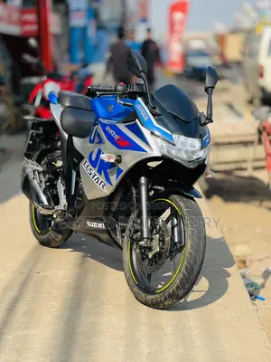Suzuki Gixxer SF FI 2024 Blue