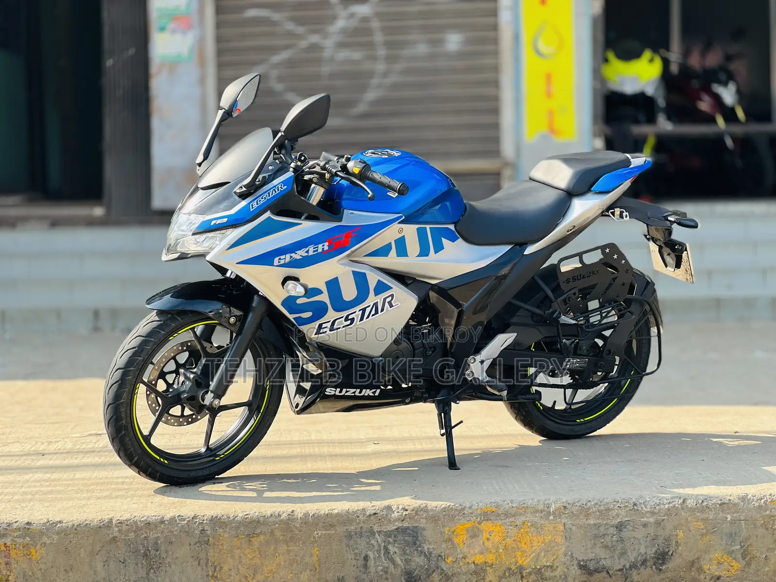 Suzuki Gixxer SF FI 2024 Blue