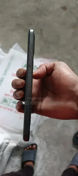 Nokia C32 64 GB Black
