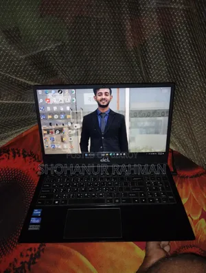 ল্যাপটপ ৮জিবি ইন্টেল কোর আই৩ এসএসডি ৫১২জিবি