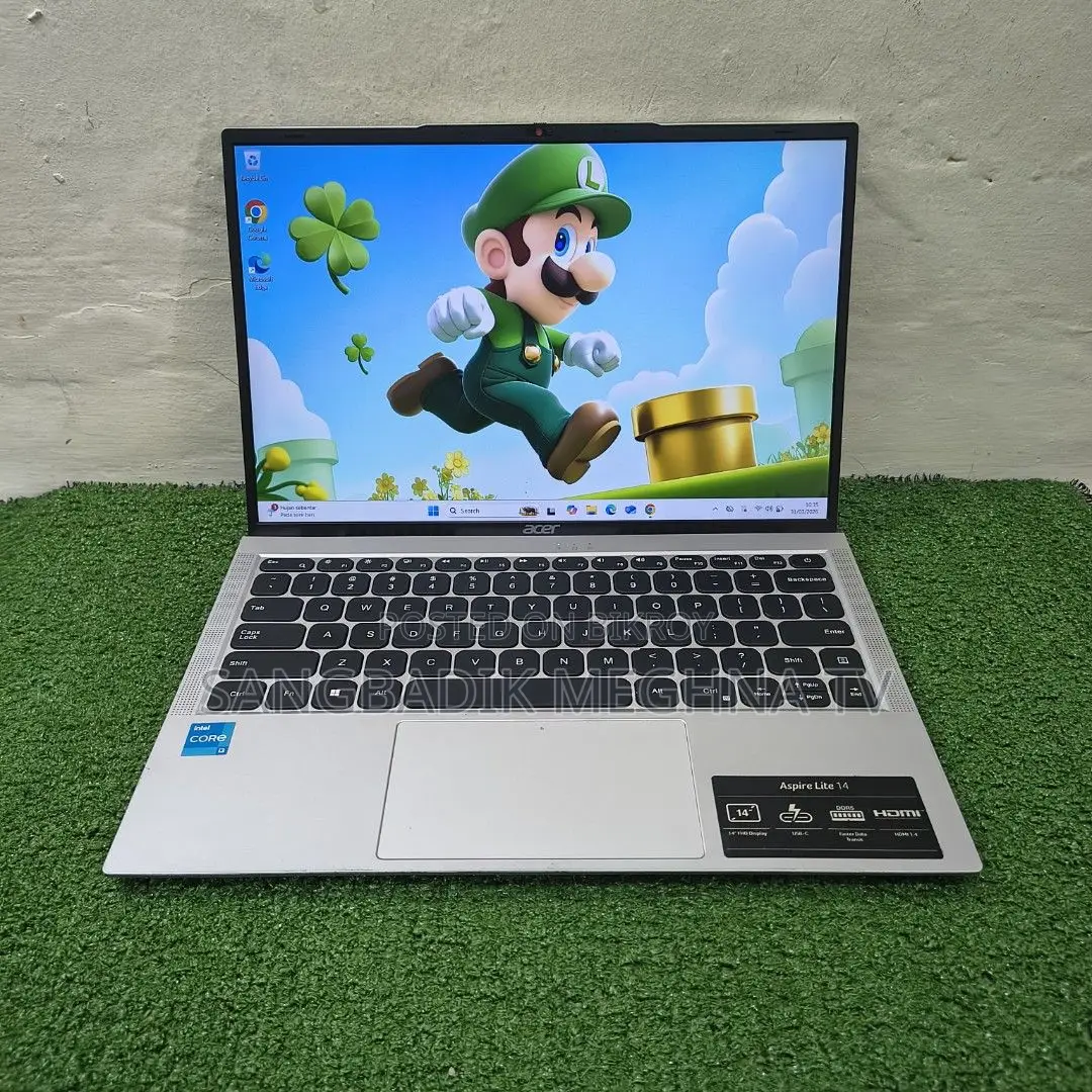 Laptop Acer 3GB Intel SSD 256GB