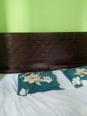 High-Quality Bed