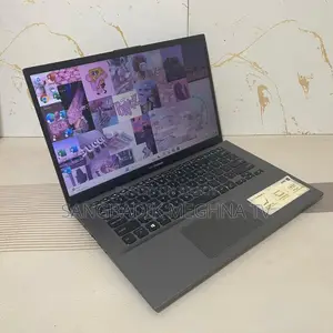 Laptop Asus 3GB Intel SSD 256GB