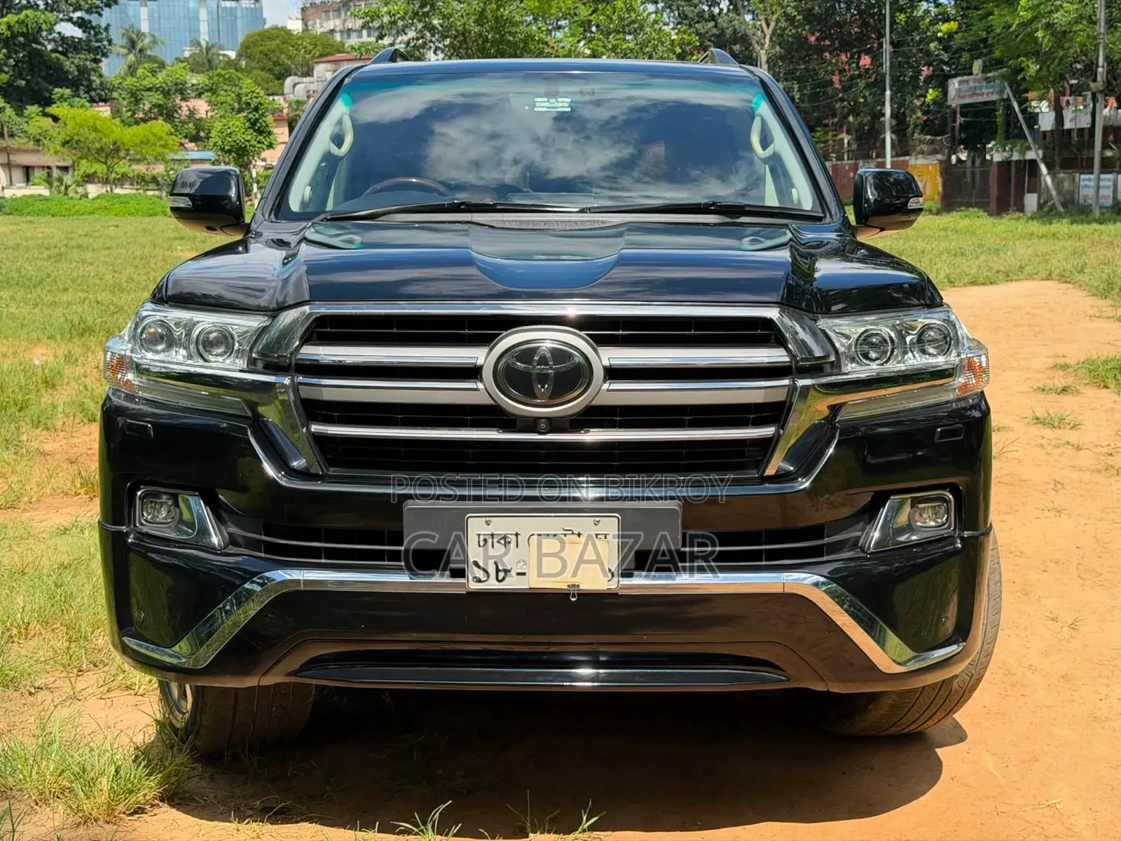 Toyota Land Cruiser 4.5 V8 VXR 2019 Black