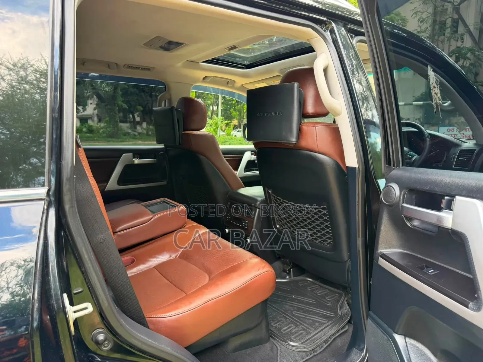Toyota Land Cruiser 4.5 V8 VXR 2019 Black