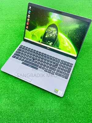 Laptop Dell 4GB Intel SSD 500GB