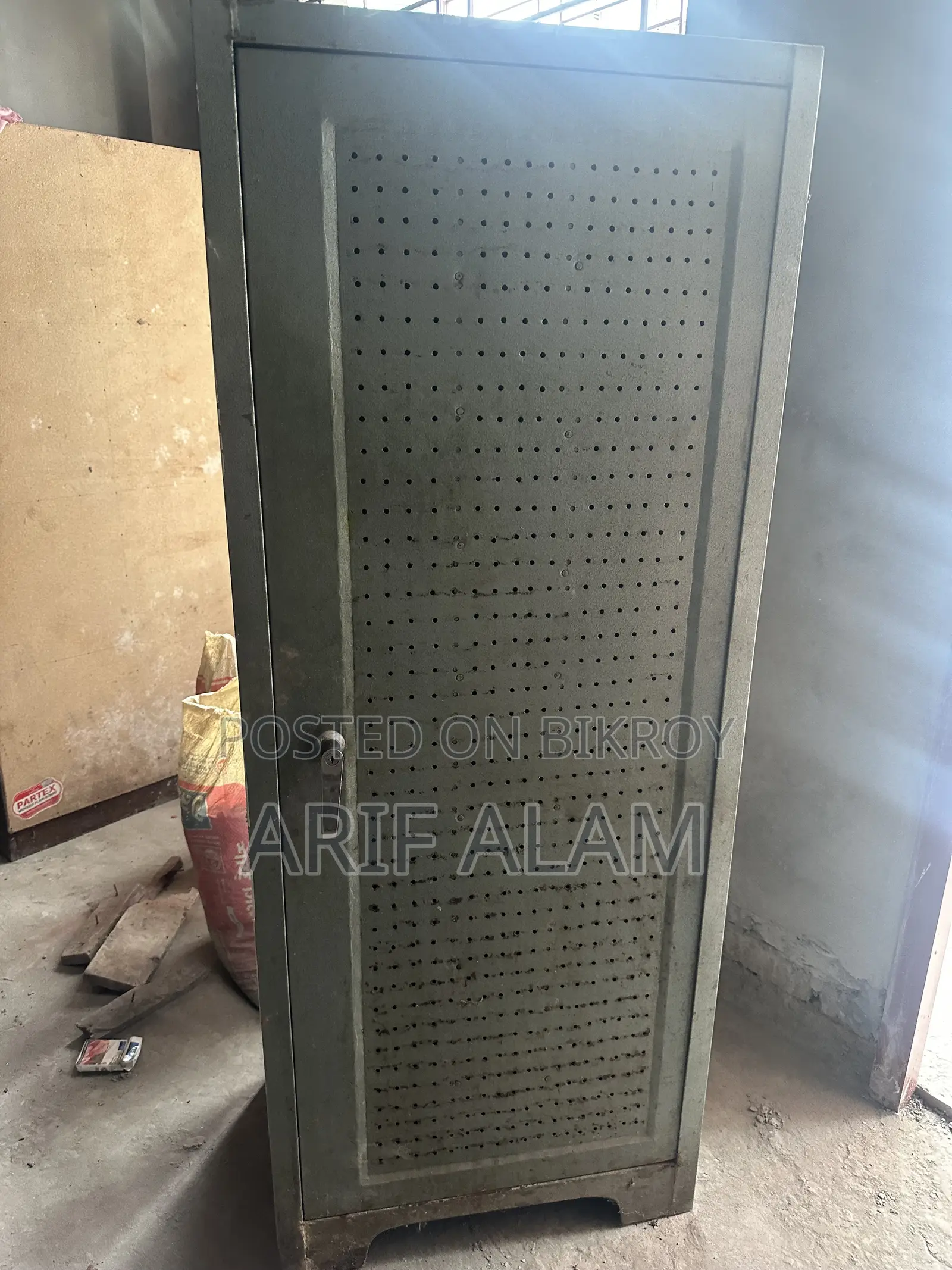 Steel Case