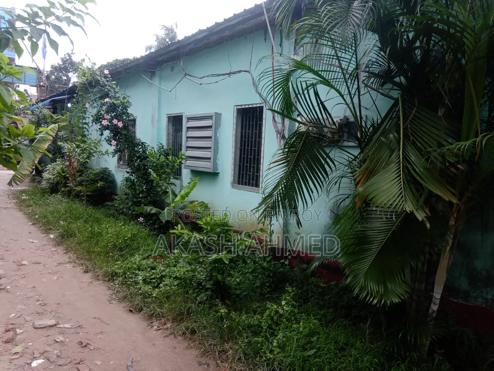 Uttara 3000 Square Feet Ready Floor for Rent