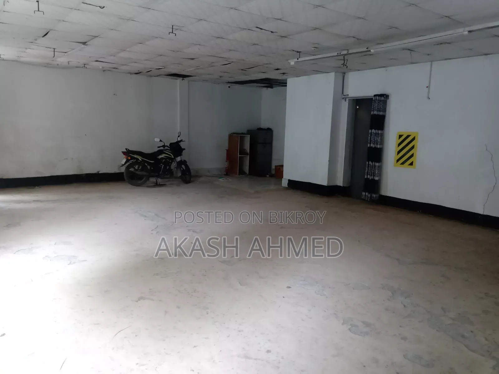 Uttara 3000 Square Feet Ready Floor for Rent