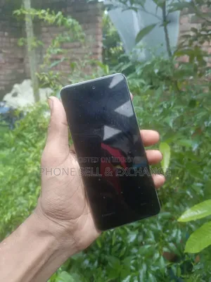 Infinix Smart 8 Plus 128 GB Gold