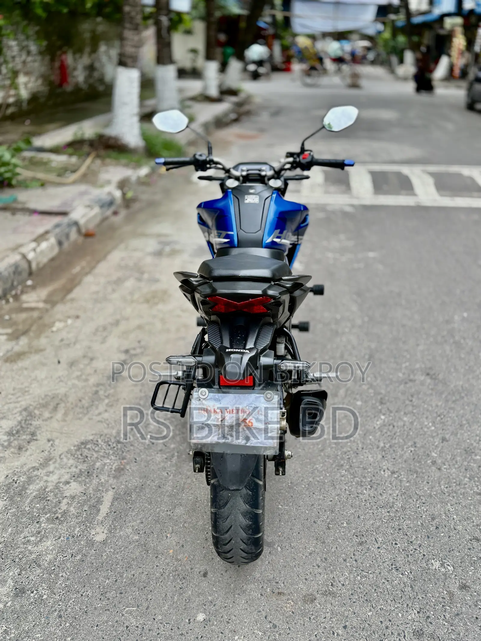 হোন্ডা হর্নেট ২০২৪ ব্লু