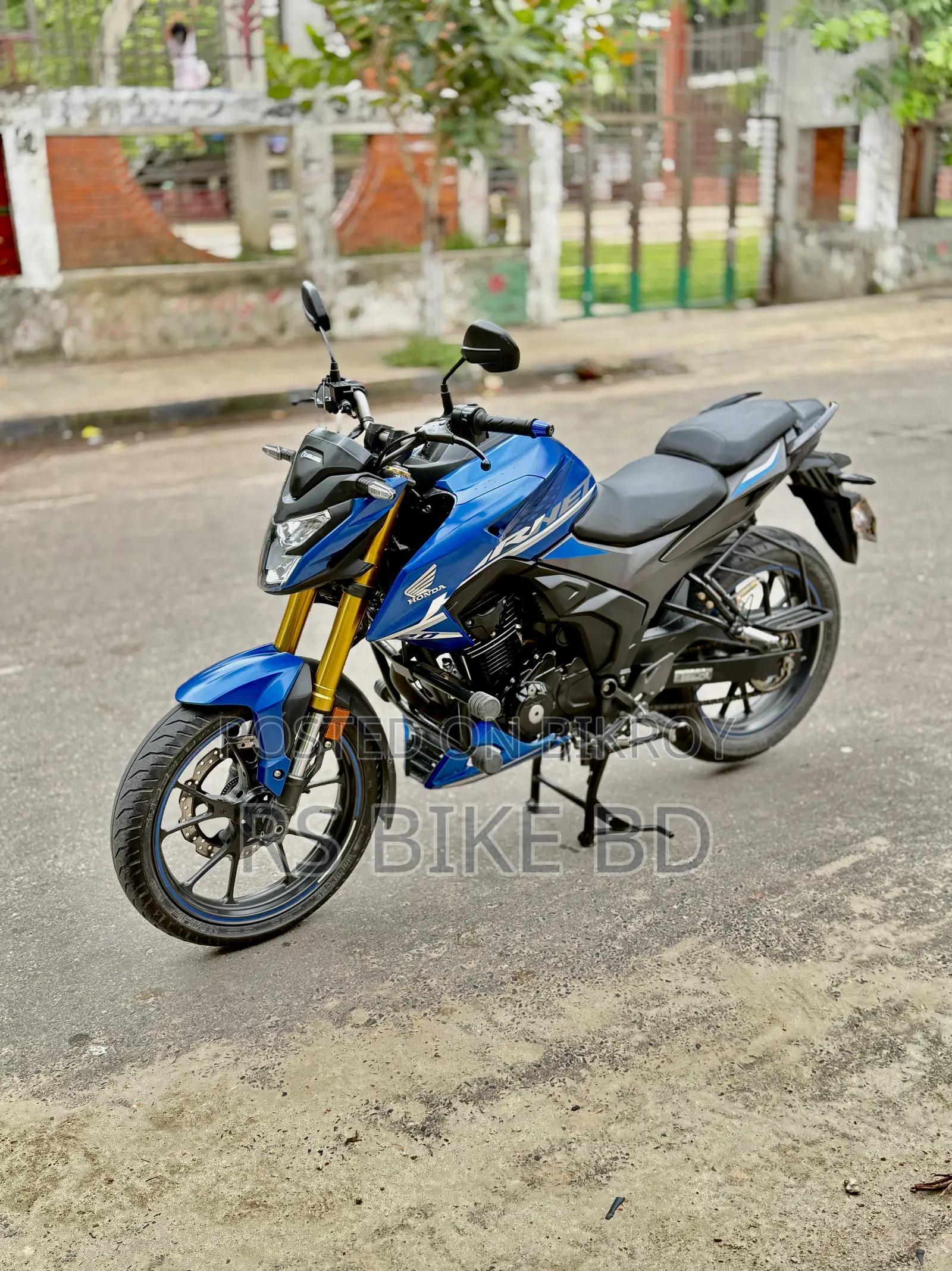 হোন্ডা হর্নেট ২০২৪ ব্লু