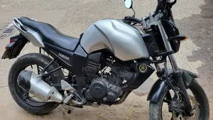 Yamaha FZ 2010