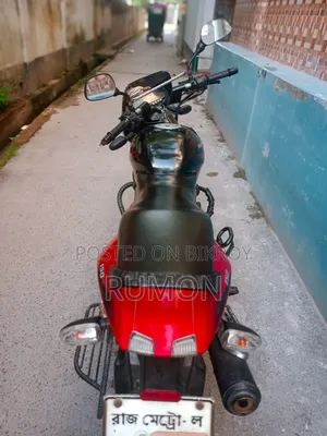 বাজাজ পালসার ১৫০ ২০১৬ কালো