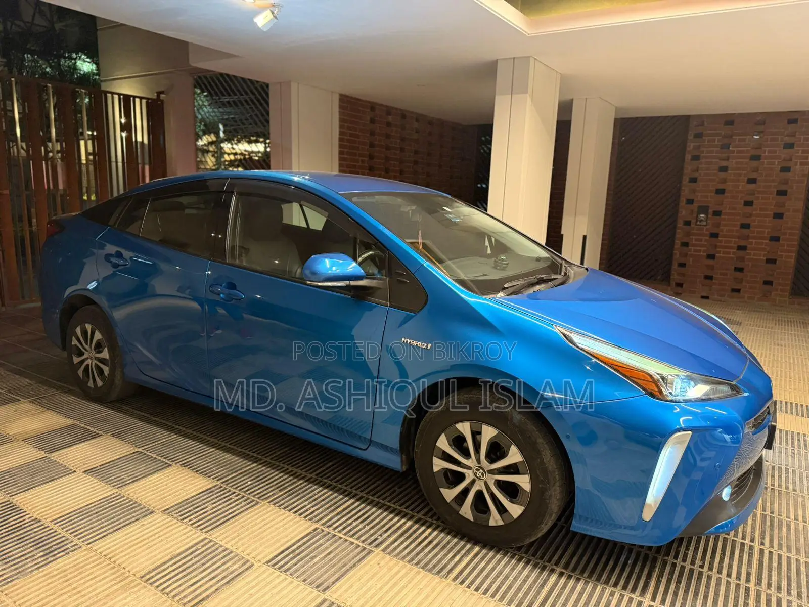 Toyota Prius 2019 Blue