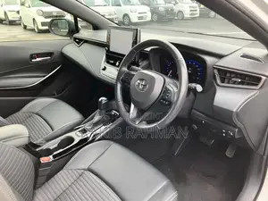 Toyota Corolla 2021 Pearl