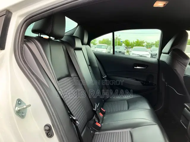 Toyota Corolla 2021 Pearl