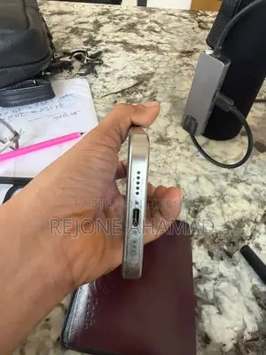অ্যাপল আইফোন ১৫ প্রো ২৫৬ জিবি