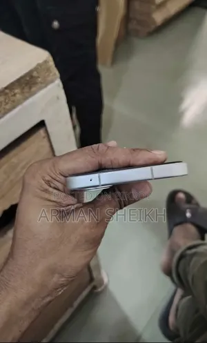 শাওমি রেডমি টার্বো ৪ প্রো ২৫৬ জিবি সাদা